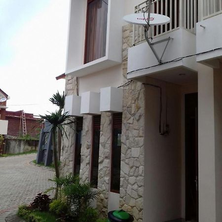 Villa Town House Batu Batu  Luaran gambar