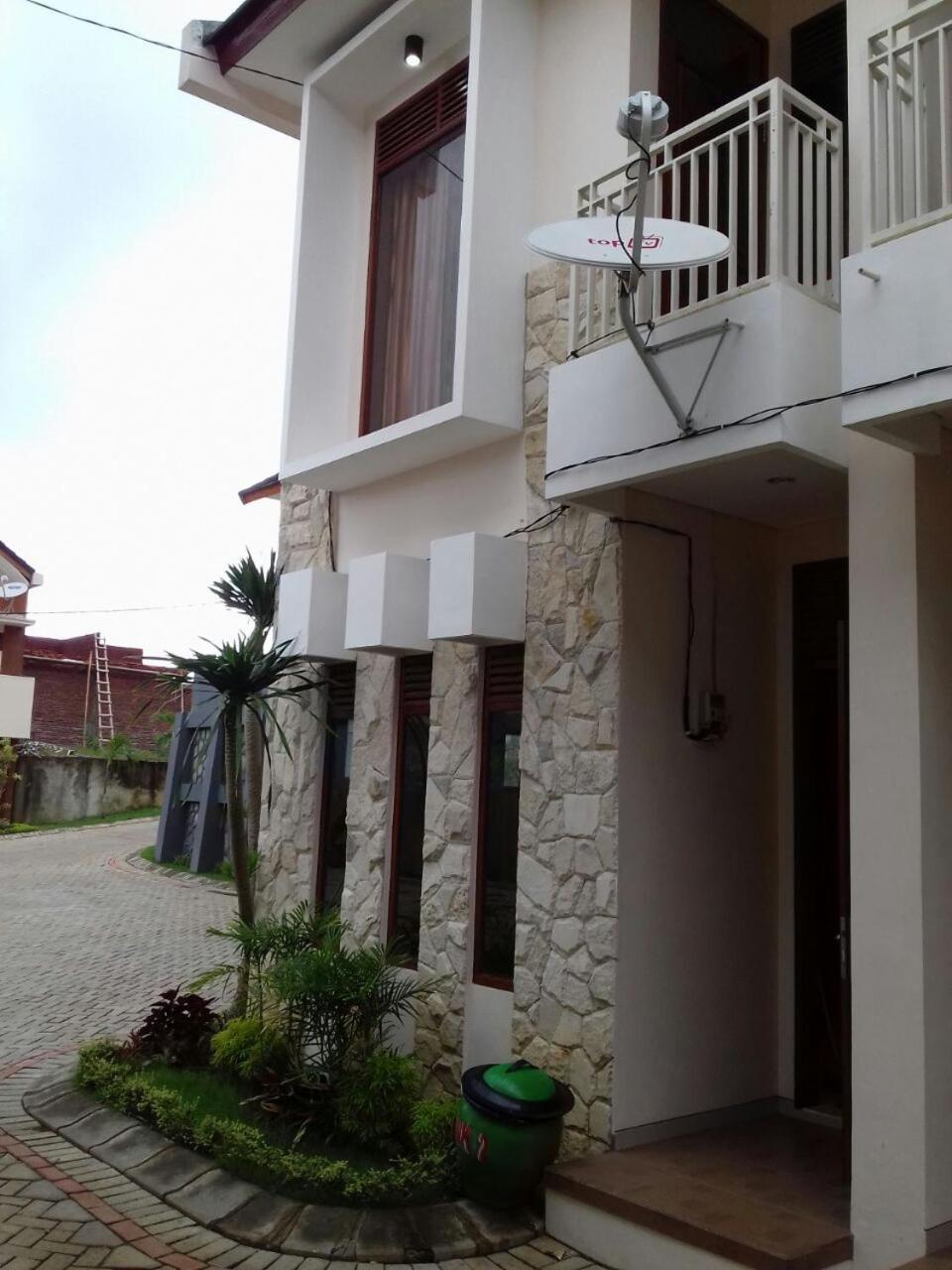 Villa Town House Batu Batu  Luaran gambar